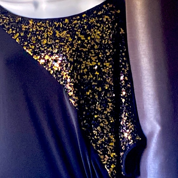 Eien USA Black and gold sequined tunic…size medium - Picture 9 of 10
